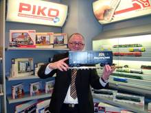 PIKO-domestic sales, Mr Jens Beyer, presented the first annual Innovation of PIKO, the PIKO garden wagons, King Ludwig Dunkel